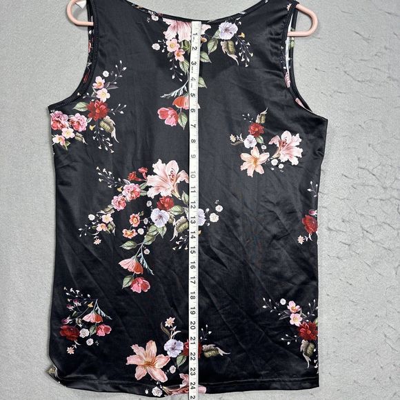 La Mode Black Floral Sleeveless Top Size Small - Picture 11 of 14